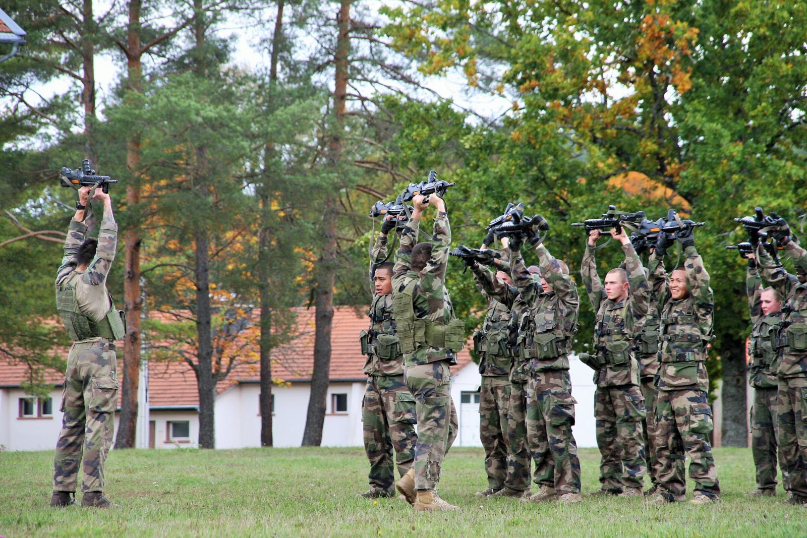 Maniement d'arme et exercice physique